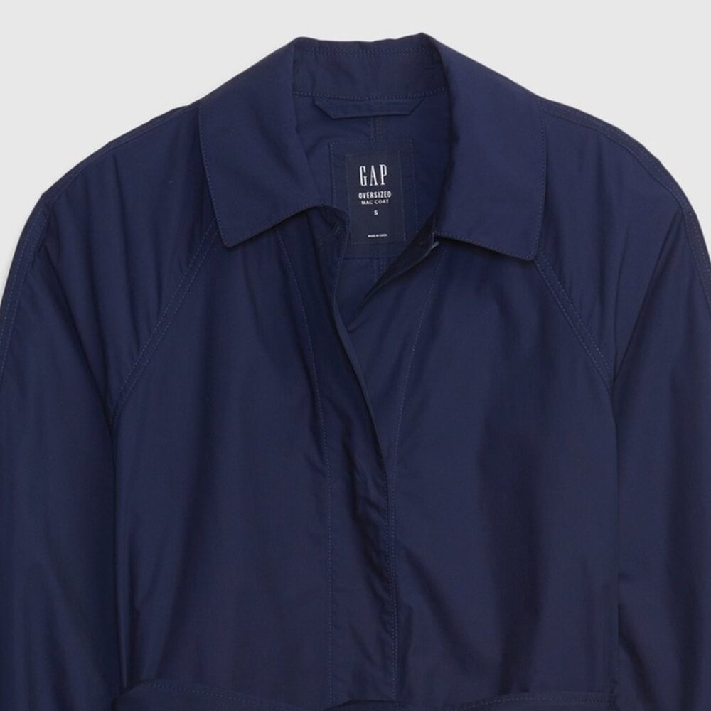 FLASH SALE: GAP Oversized Mac Coat Size MT